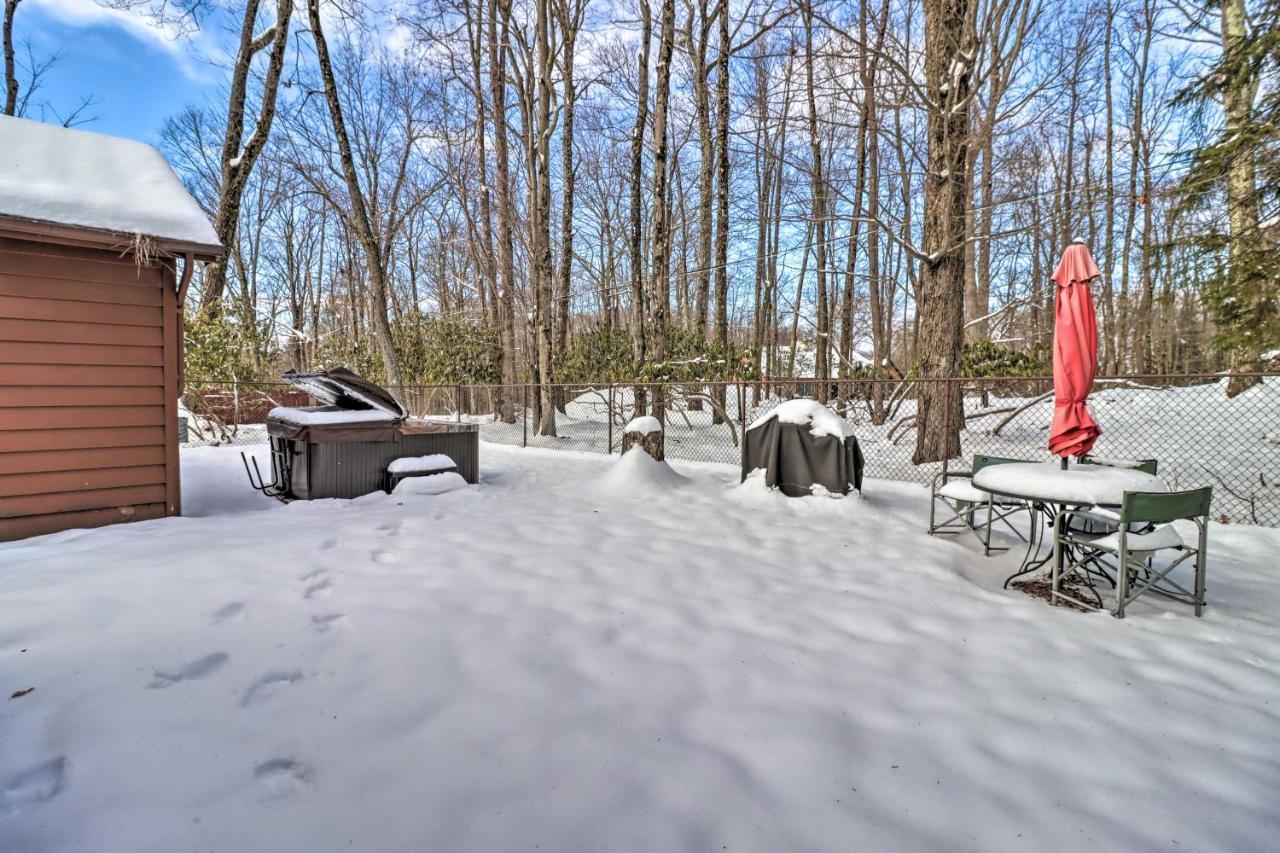 Holiday home Rustic Harmony With Fire Pit And Hot Tub! *