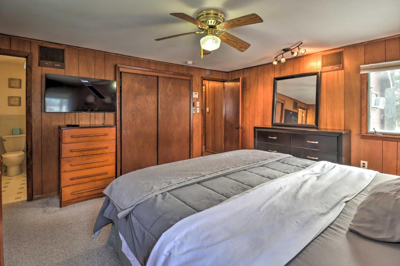 Casa vacanze Rustic Harmony With Fire Pit And Hot Tub! Lake Harmony