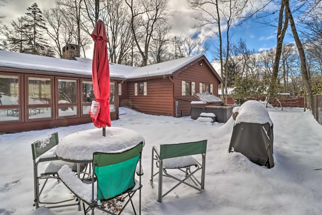 Casa vacanze Rustic Harmony With Fire Pit And Hot Tub! *