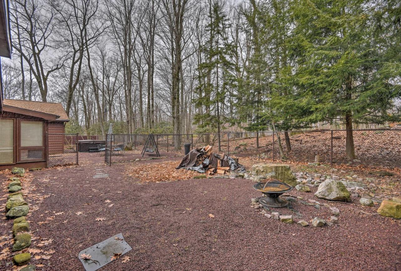 Holiday home Rustic Harmony With Fire Pit And Hot Tub! *